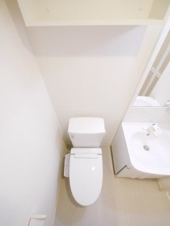 リブリ・カシオペアのトイレ|別部屋参照