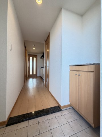 サンリット　オカの玄関