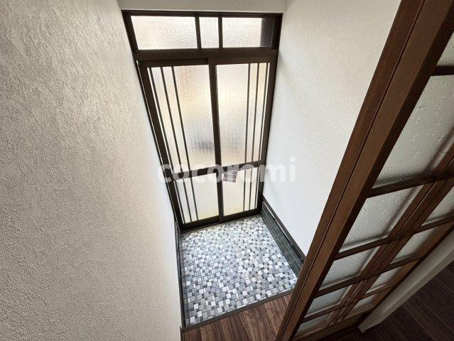 河北中町テラスの玄関