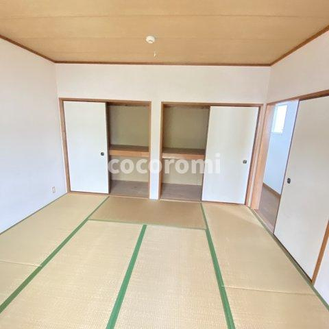 カルチェ山之手の和室