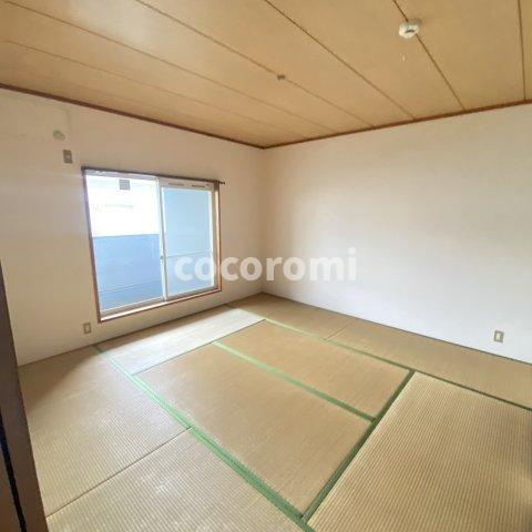 カルチェ山之手の和室