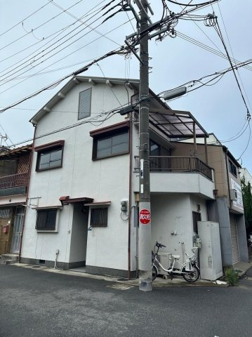 八雲中町角地貸家
