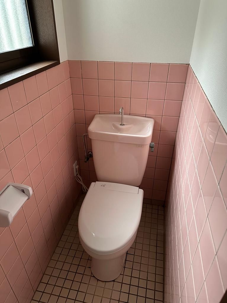 八雲中町角地貸家のトイレ