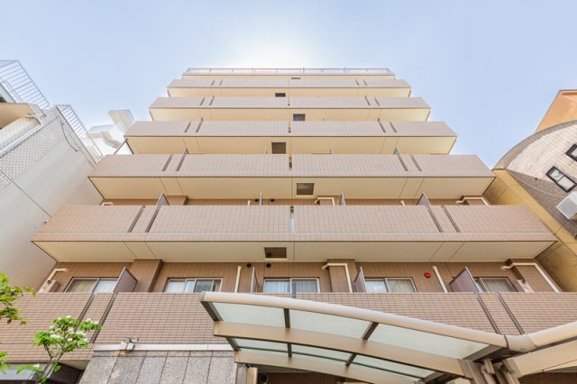 パレステュディオ白金の外観