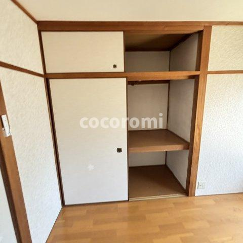 朝日町貸家の収納