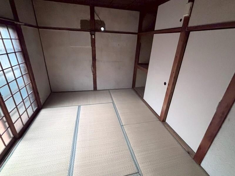 門真市寿町貸家の和室