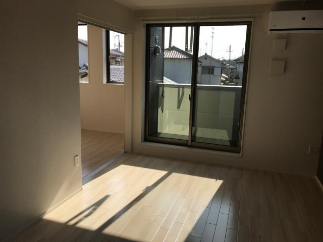 加古川市尾上町口里のアパートの居間・リビング|リビング
