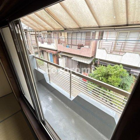 東船橋貸家のバルコニー