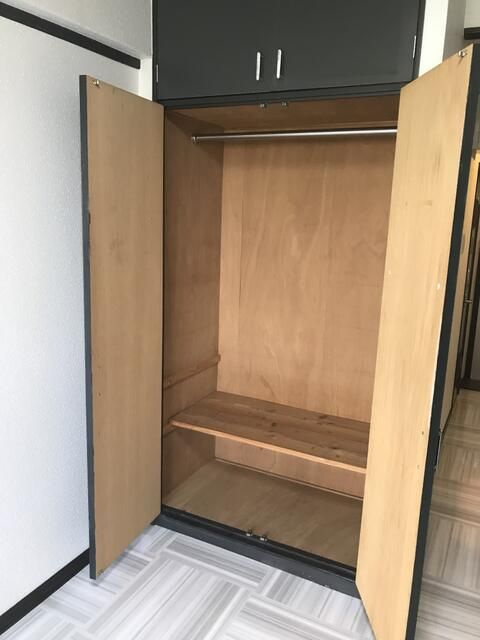 グラスコートの収納