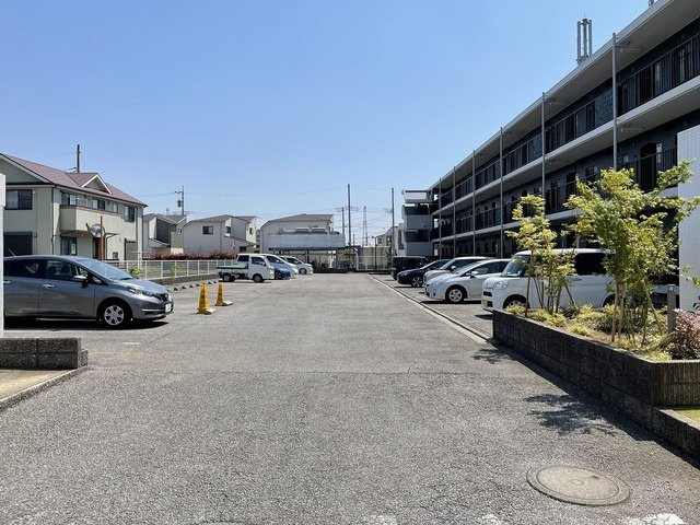 ガーデンフォレスト柏の葉キャンパスの駐車場|駐車場完備です
