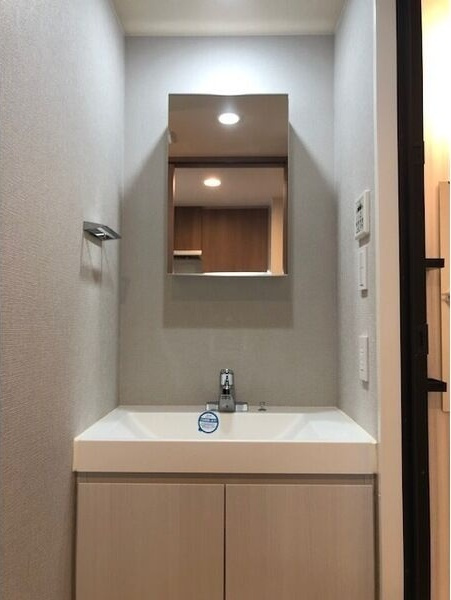 フレールコート東別院の洗面所