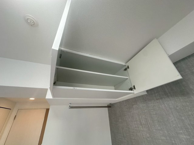 セレニテ福島カルムの収納