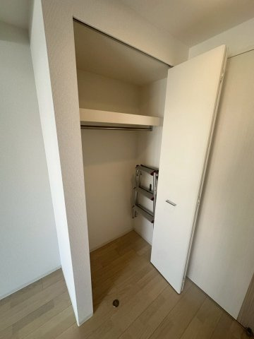 セレニテ福島カルムの収納