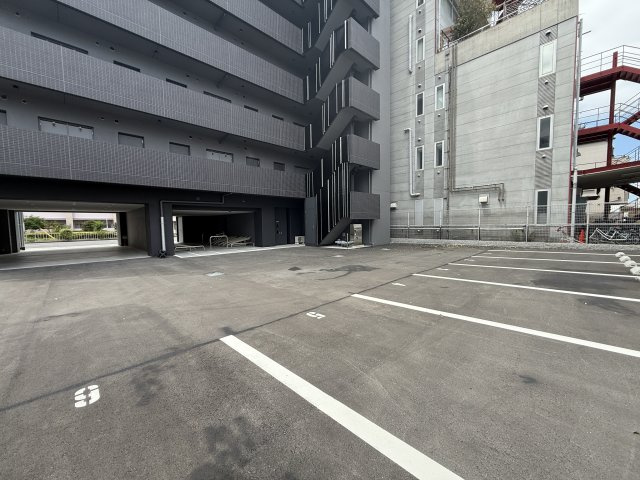 【駐車場】 | メイクス大阪鶴見