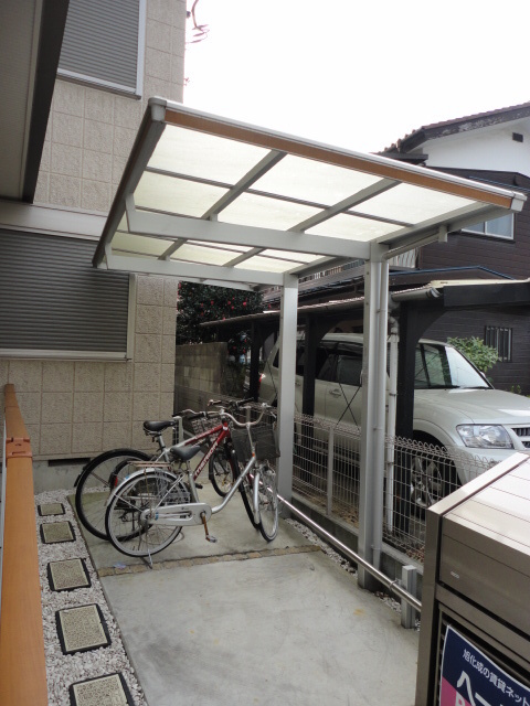 Ｃｒｏｐ　国立のその他共用部分|★屋根付き駐輪場★