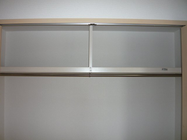 スローハスコートの収納