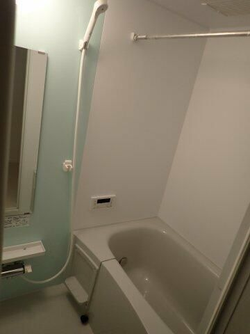 ボヌールメゾンＡの浴室|コンパクトで使いやすいお風呂です