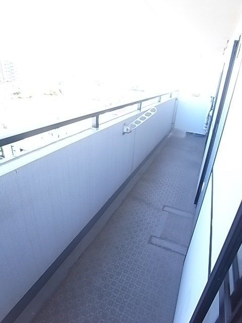 尼崎市大庄北２丁目の賃貸マンションのバルコニー