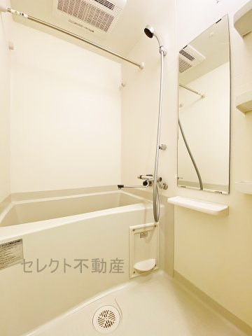 プレサンス金山コネクトの浴室