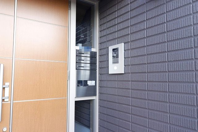 シャーメゾン パン トロワのセキュリティ|オートロック出入口