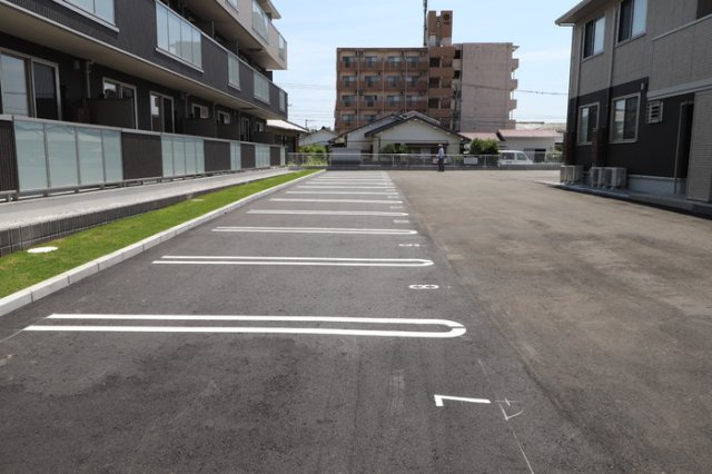 【駐車場】 | メモリーⅠ | 駐車場