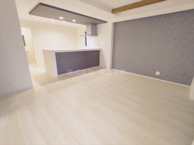 【居間・リビング】の画像