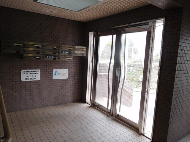 【エントランス】