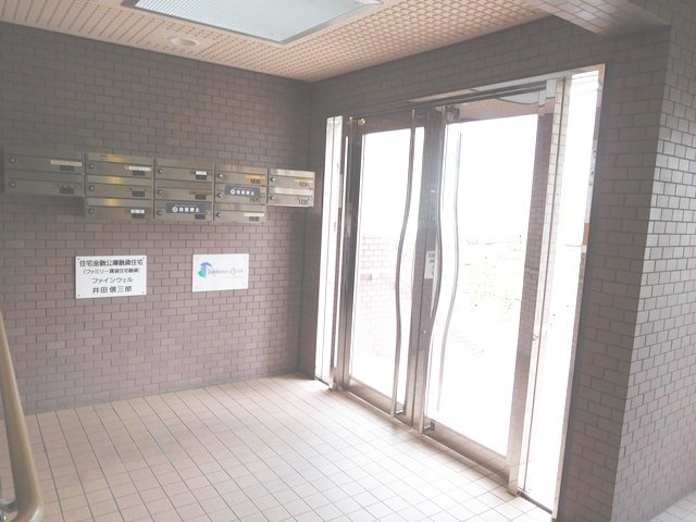 【エントランス】