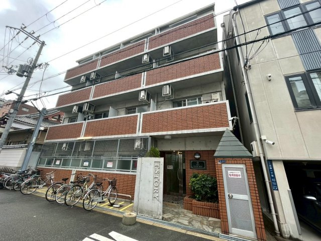 T.STORYの外観