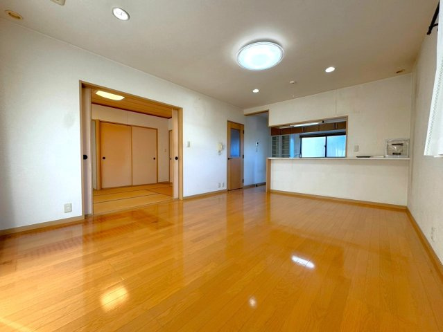 福井市上六条町　中古住宅♪