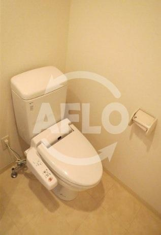 レオンコンフォート難波西のトイレ|レオンコンフォート難波西　温水洗浄便座