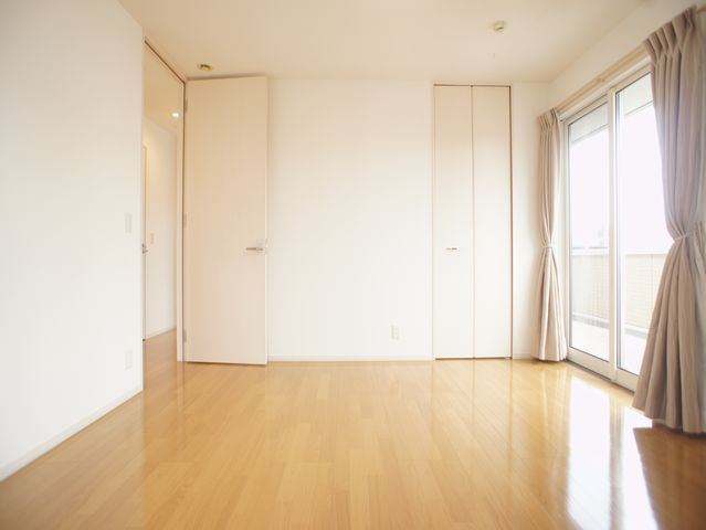 【子供部屋】 | 千渡中古住宅2550 | 2階8帖洋間☆