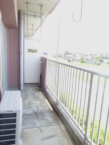 ロイヤルマンション中西のバルコニー|＊イメージです