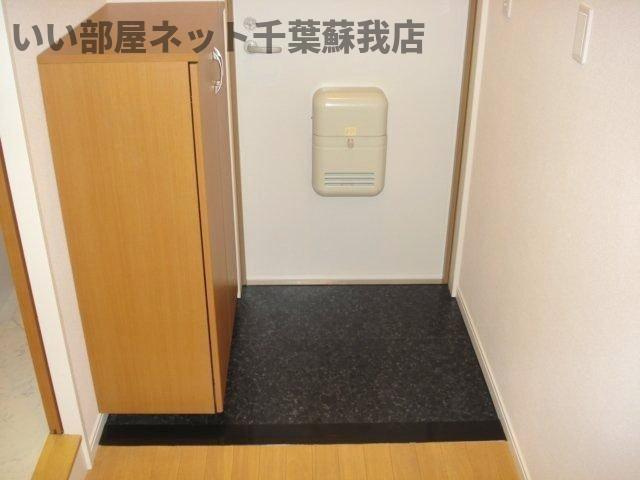 メゾン・ド・エスポワールの玄関|シンプルで使いやすい玄関です