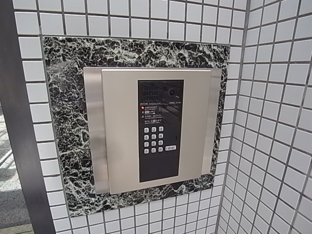 尼崎市南武庫之荘７丁目のアパートのセキュリティ