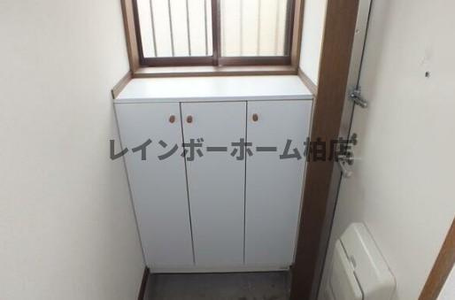 特典：仲介手数料が無料です!!の玄関|シンプルで使いやすい玄関です