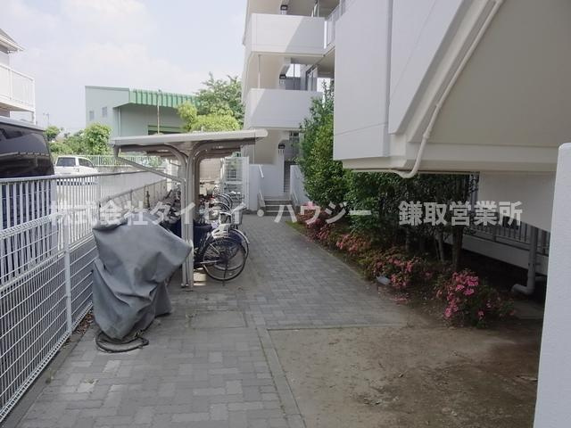 ファミーユ浜野のその他共用部分|自転車置き場もあります