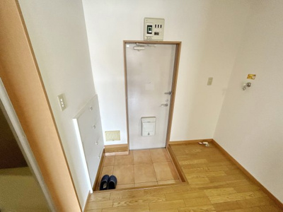 【玄関】 | プレジィール
