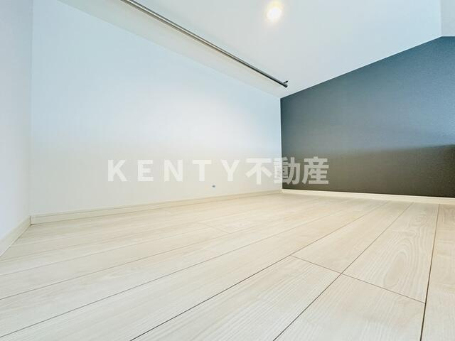 【寝室】 | Ｇｒａｎｄ　Ｌｏｕｖｒｅ　平和島 | 使い勝手のいい寝室です