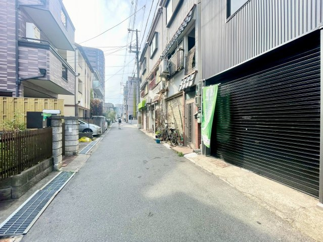阿倍野区播磨町１丁目の前面道路含む現地写真|落ち着いた住宅街に位置し、車通りも少なく安心感のある前面道路です◎
