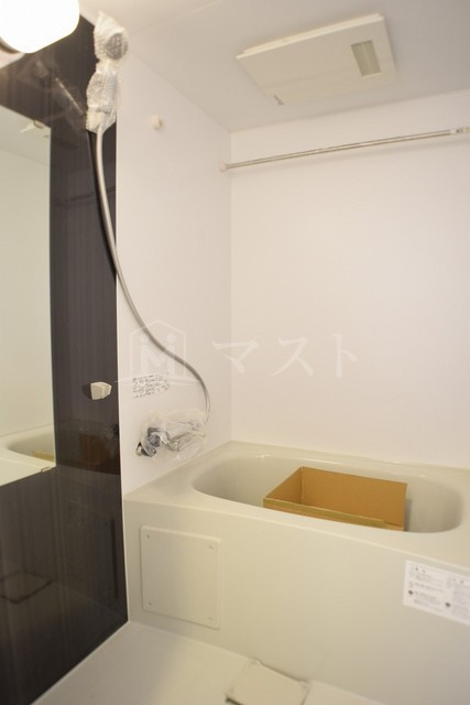 レジュールアッシュ天王寺堂ヶ芝の浴室|浴室暖房乾燥機付きバス