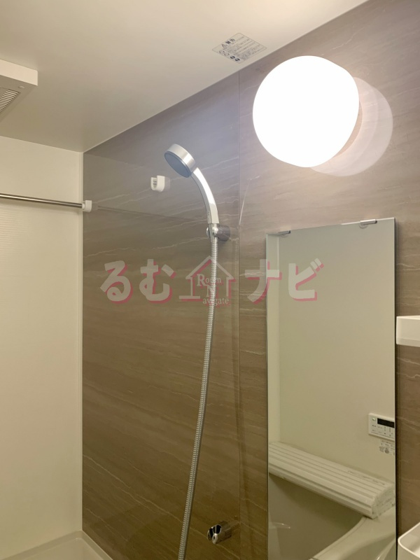 福岡市博多区諸岡２丁目の賃貸マンションの浴室
