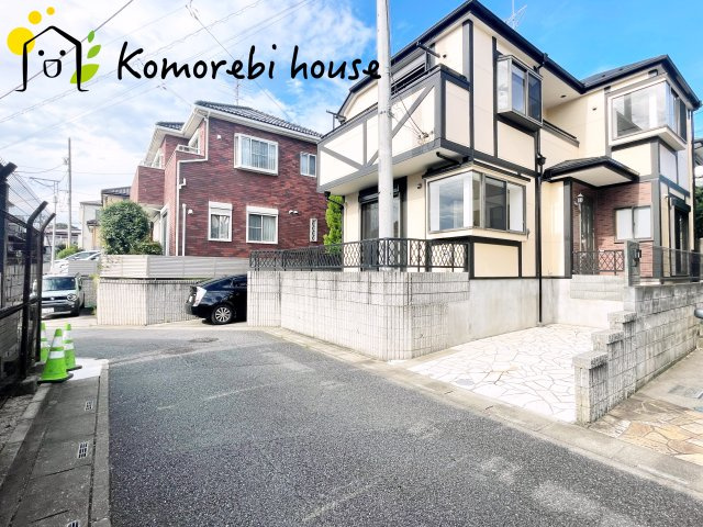 KISさいたま市見沼区南中丸1期　中古戸建の前面道路含む現地写真|26.9.14