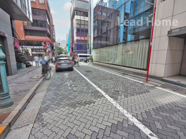 【その他】 | デュオ・スカーラ赤坂Ⅱ | 前面道路