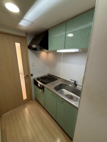 ディオレクレスト東心斎橋のキッチン