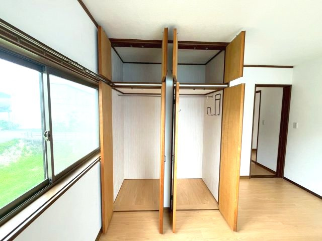 西脇市黒田庄町岡　中古戸建の収納