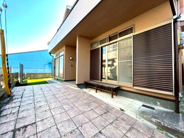 西脇市黒田庄町岡　中古戸建の庭