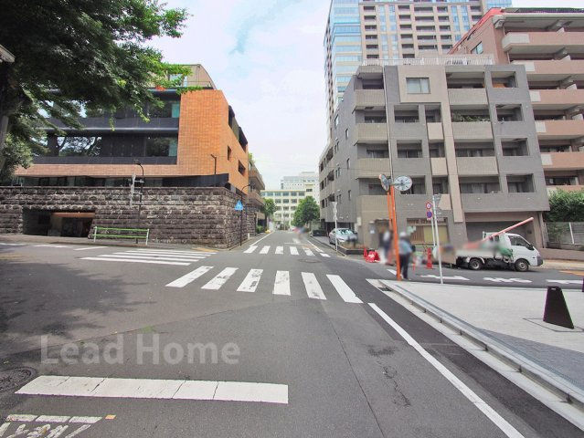 【その他】 | ザ・パークハウス三田タワー | 前面道路