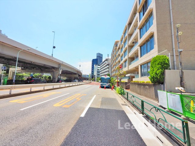 【その他】 | シエリアタワー南麻布 | 前面道路