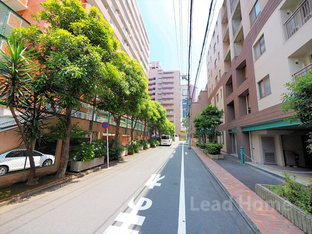 【その他】 | シャンボール三田 | 前面道路